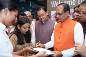 किसानों पर मेहरबान केंद्र और राज्य सरकार, रुद्रपुर से करोड़ों की योजनाओं का हुआ शुभारंभ