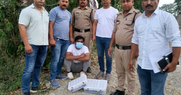 हल्द्वानी :(बड़ी खबर) पुलिस ने रियासत को 8 तमंचे 10 कारतूस के साथ दबोचा
