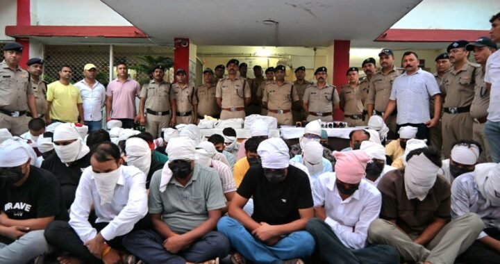 रामनगर :(बड़ी खबर) हाई प्रोफाइल सेक्स रैकेट खुलाशा, 10 हजार में लड़कियों की एक्स्ट्रा सर्विस, अश्लील डांस भी