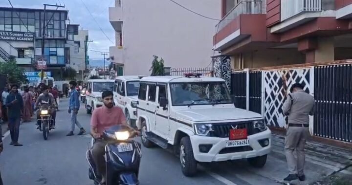 उत्तराखंड: यहां घर में घुस कर युवक की हत्या, दहशत में इलाके को लोग
