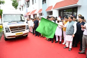 CM धामी ने टनकपुर से कैलाश मानसरोवर यात्रा को दिखाई हरी झंडी