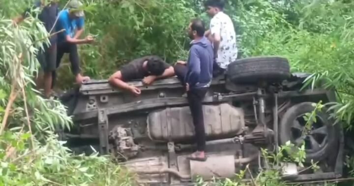 दिल्ली-राजस्थान से नैनीताल घूमने पहुंचे थे 5 पर्यटक, रास्ते में हुआ बड़ा हादसा