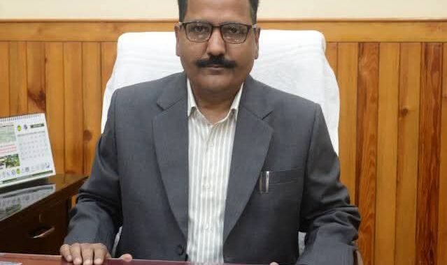उत्तराखंड : भू-कानून के उल्लंघन पर नैनीताल DM की बड़ी कार्रवाई, 250 वर्ग मीटर जमीन राज्य सरकार में निहित