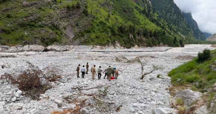हल्द्वानी : गौला नदी में नहाते समय 17 वर्षीय किशोर बहा, तलाश में जुटी पुलिस और SDRF