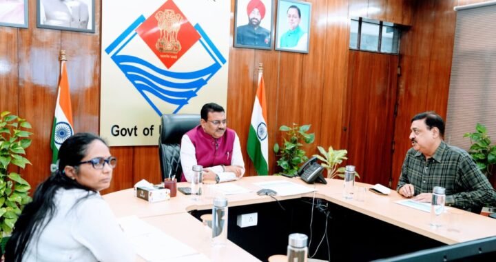 CM धामी सरकार का स्वास्थ्य सेवाओं पर बड़ा फैसला, अस्पतालों में अब मिलेंगी ये नई सुविधाएं
