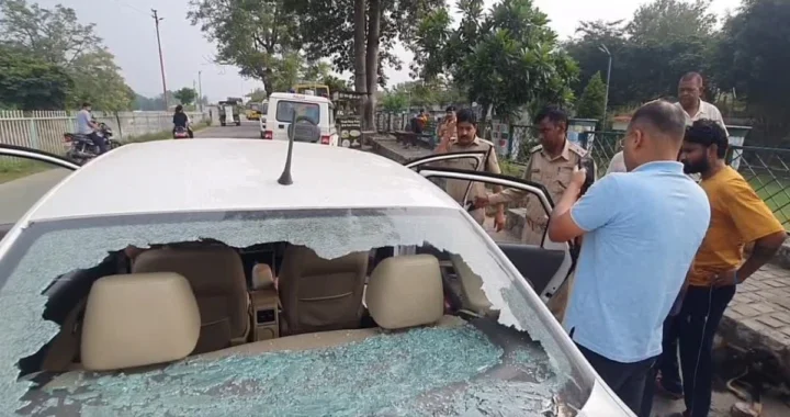 उत्तराखंड: बालाजी मंदिर के पास कार सवार युवक पर हमला, टूटे शीशे और खून के निशान से मचा हड़कंप