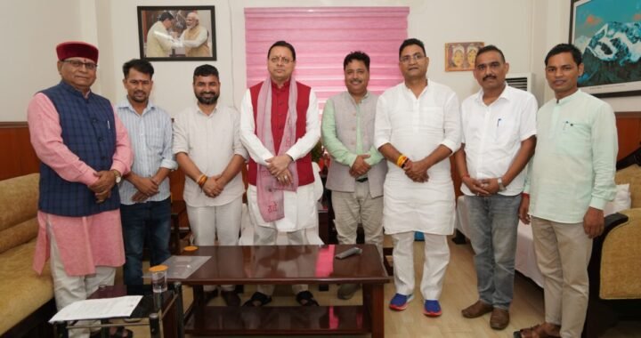 सीएम धामी सरकार के कार्यकाल में दुग्ध समितियों के चुनाव, मुकेश बोरा लगातार 12वीं बार जीते