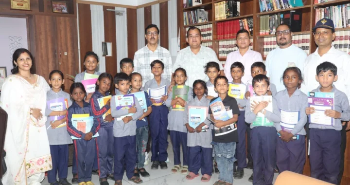 हल्द्वानी: बच्चों की पढ़ाई के लिए आगे आए अधिवक्ता दया सागर बिष्ट, पुनर्निर्माण तक निःशुल्क मिलेगी कक्षा