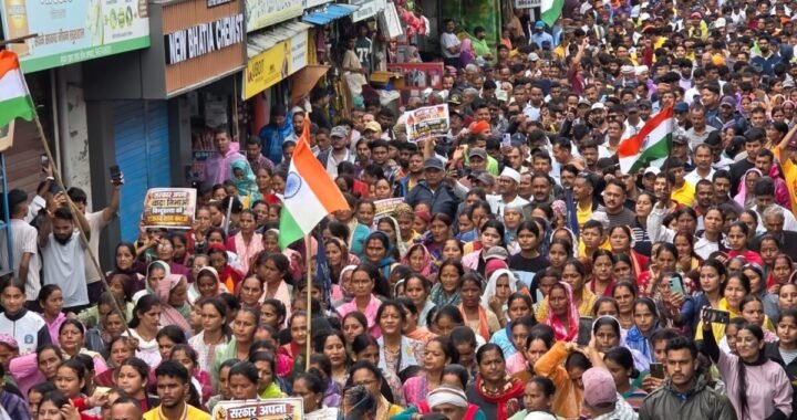 उत्तराखंड: बिंदुखत्ता में हजारों ग्रामीणों का शक्ति प्रदर्शन, लालकुआं की सड़कों पर गूंजा नारा…अधिसूचना चाहिए, आश्वासन नहीं