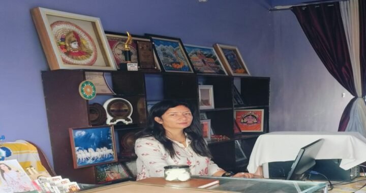 उत्तराखंड: हल्द्वानी की कविता अब पहाड़ के उत्पादों को दे रहीं बाजार, जानिए कैसे शुरू हुआ सफर