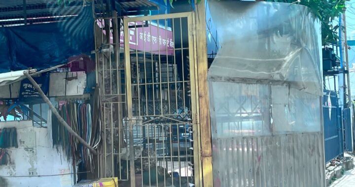धामी सरकार के अभियान में एक और कार्रवाई, यहां ध्वस्त की गई मजार