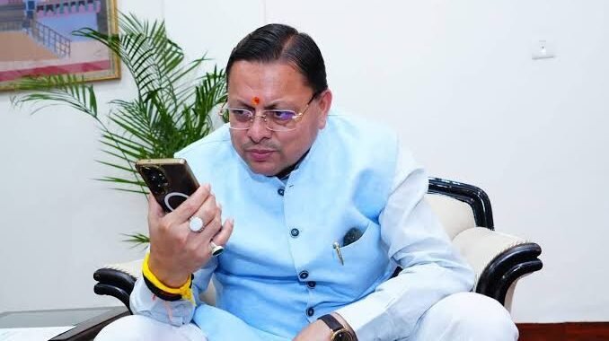 दलेर मेहंदी विवाद: सीएम धामी ने की मीका सिंह से बातचीत, जानिए क्या कहा